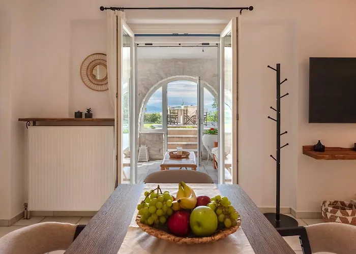 Sunrise Serenity Near * Ampelas